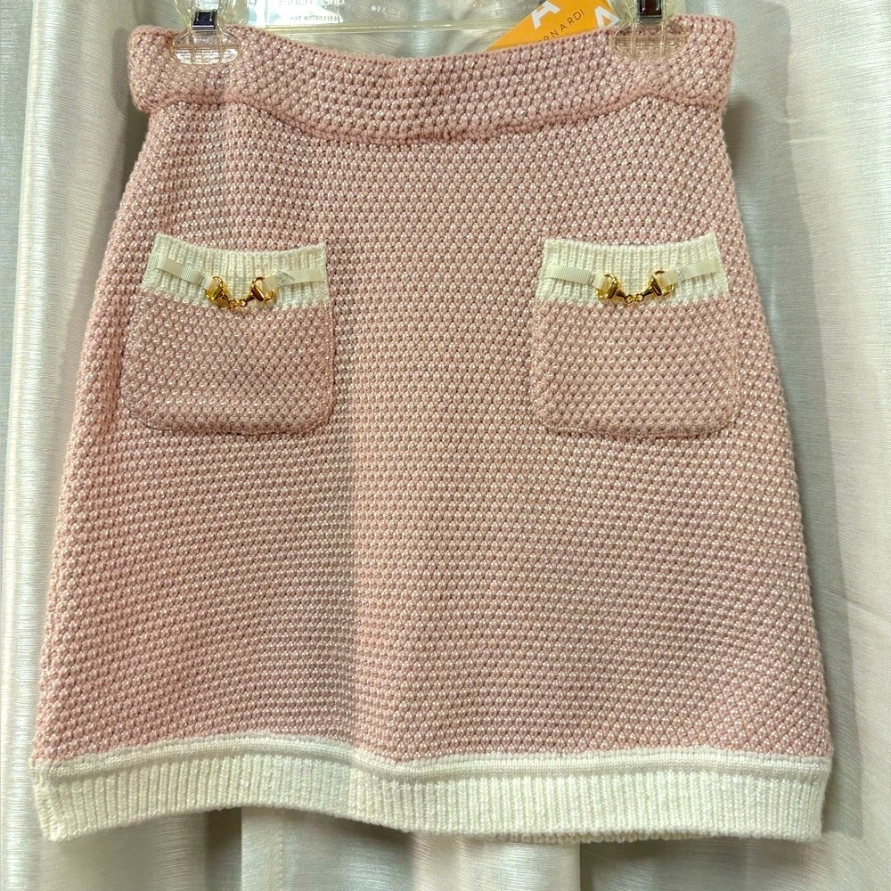 Paola Bernardi Alana Pink Knit Mini Skirt Gold Chain Pockets Medium NWT